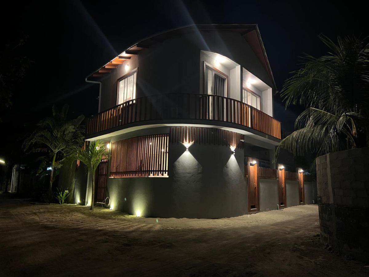 Finolhu Dhigurah Hotell Dhigurah  Eksteriør bilde